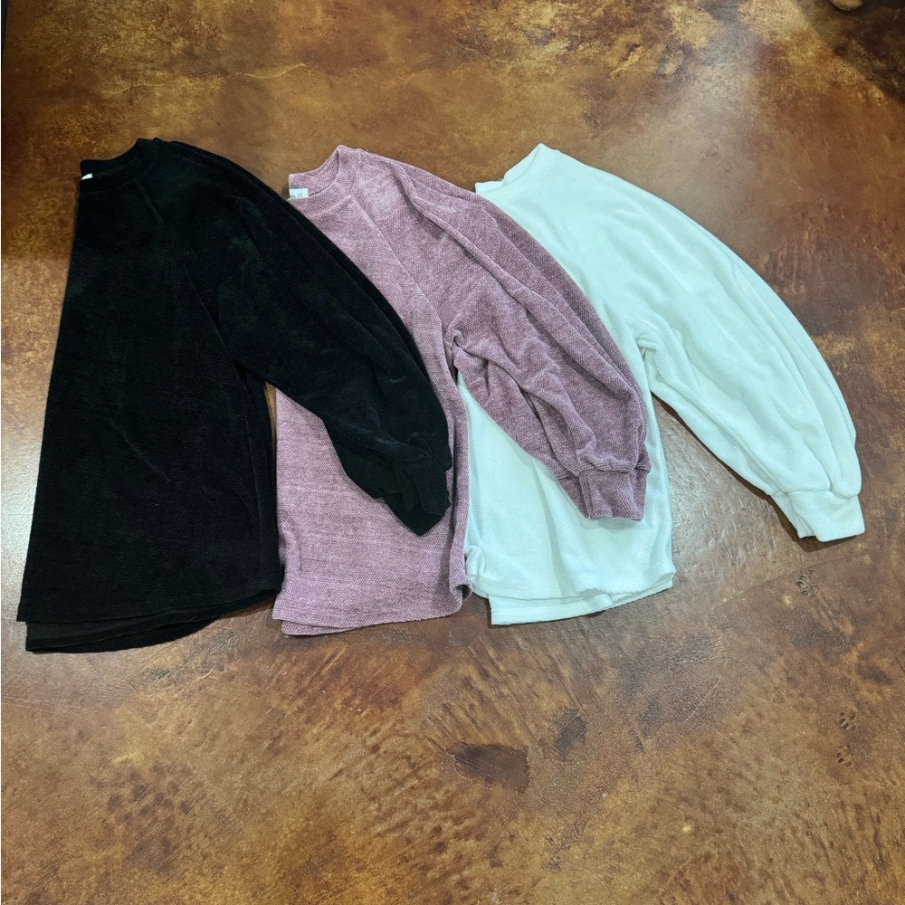 Bundle of 3 sweaters